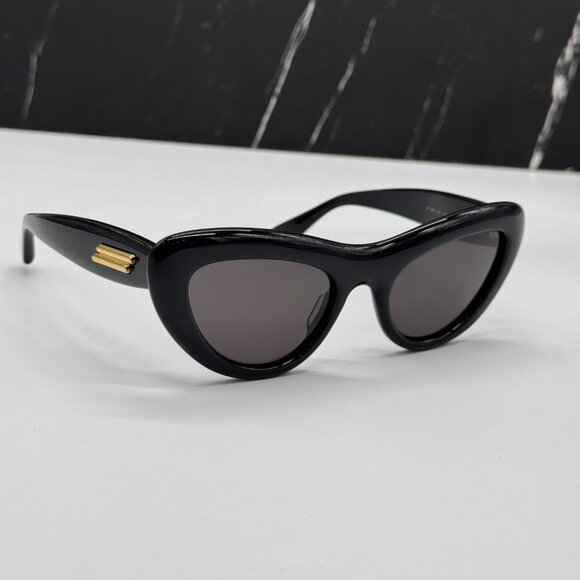 NEW BV1282S 001 BOTTEGA VENETA BLACK CAT EYE WOMEN SUNGLASSES - Picture 11 of 14